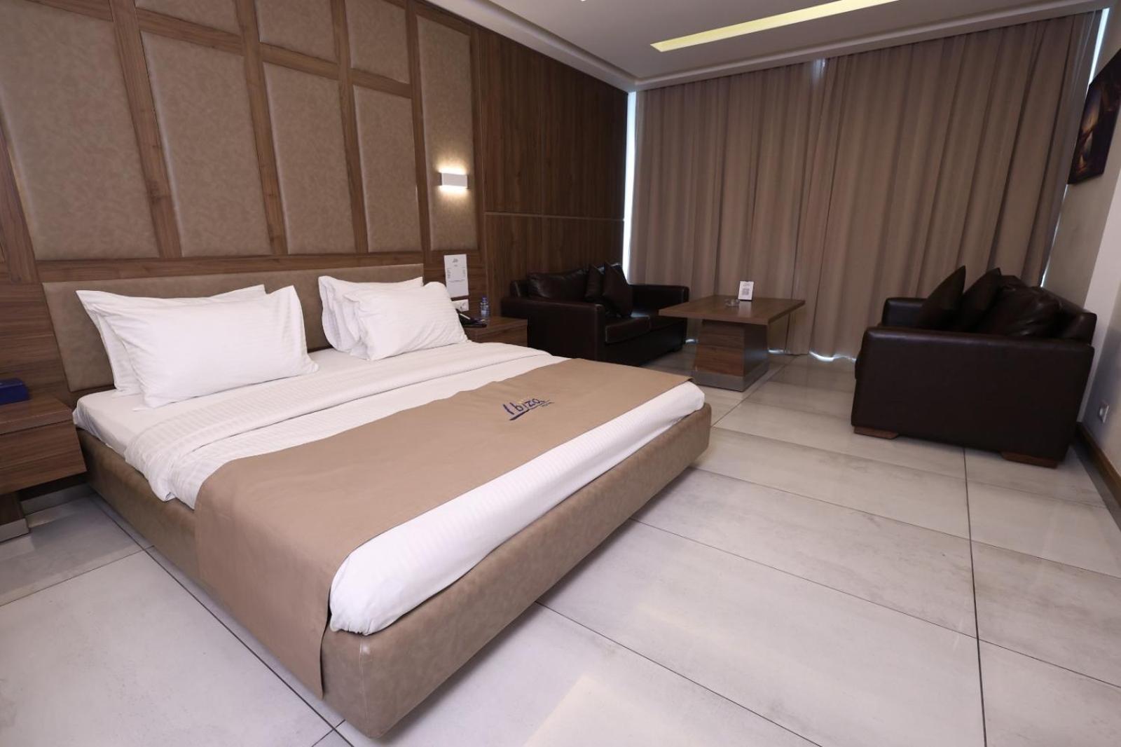 Ibiza Hotel ジュニエ エクステリア 写真