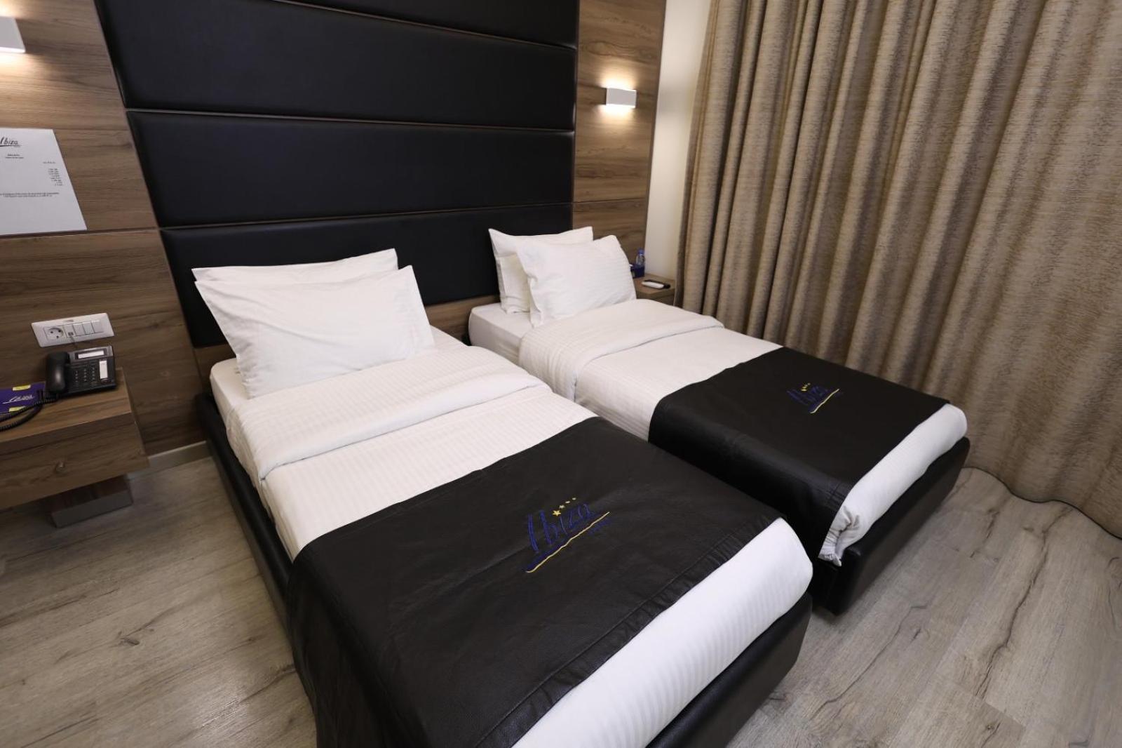 Ibiza Hotel ジュニエ エクステリア 写真