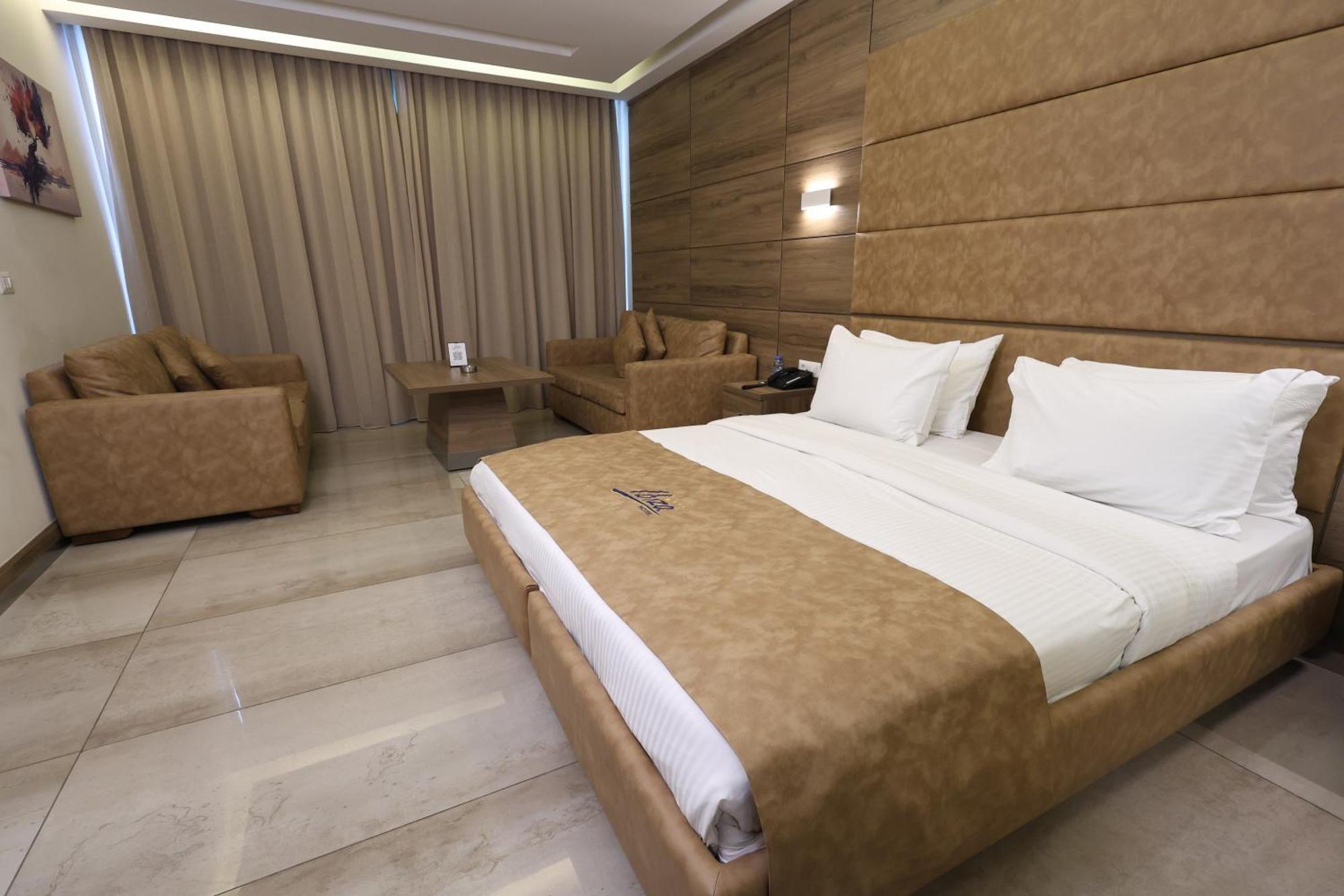 Ibiza Hotel ジュニエ エクステリア 写真